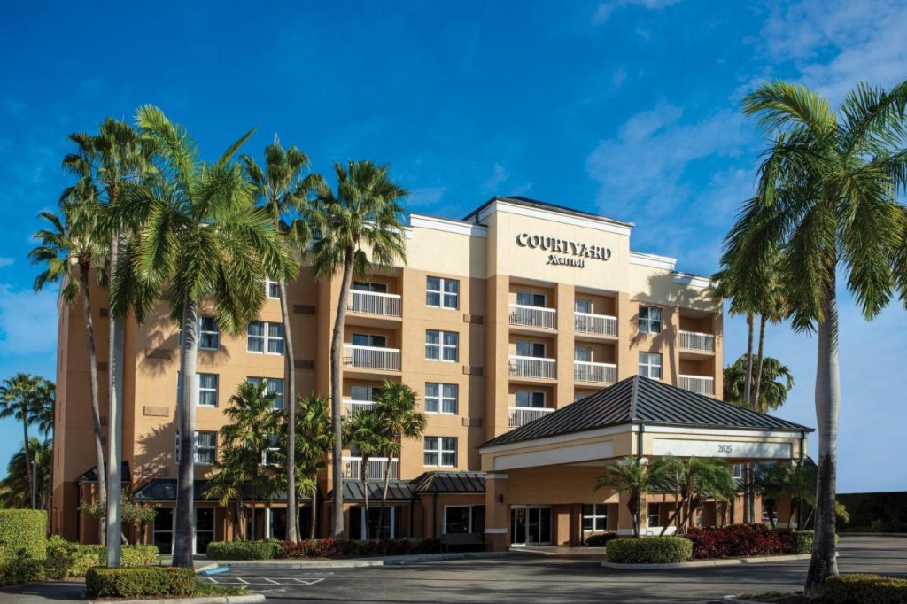 Courtyard Marriott Near Gulfstream Park In Ft Lauderdale, FL